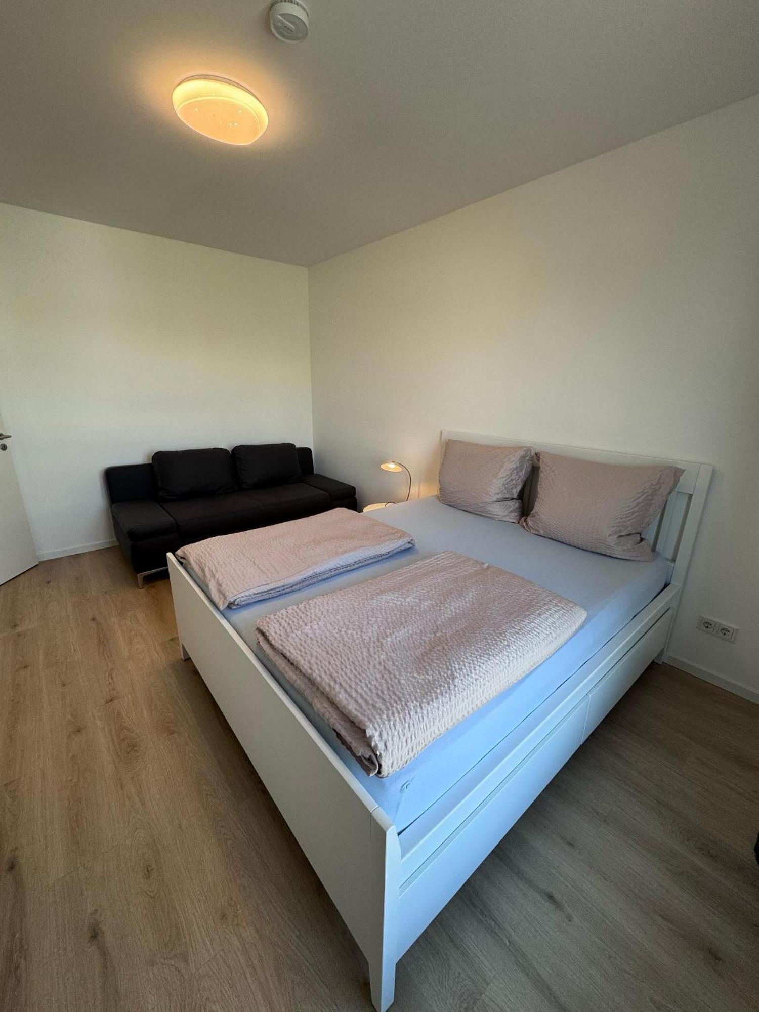 Ferienwohnung Dariana Schwalbach/Saar ภายนอก รูปภาพ