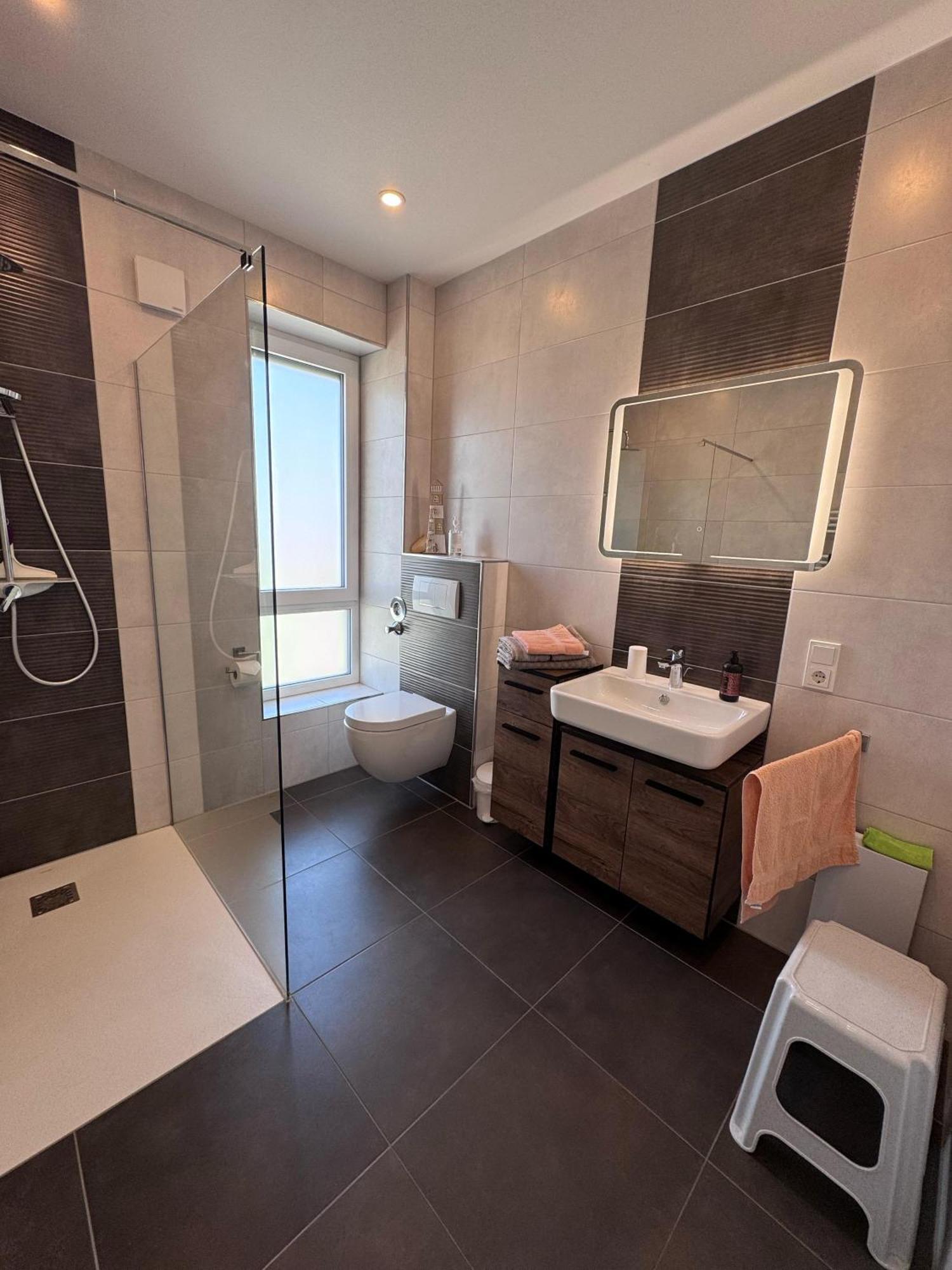 Ferienwohnung Dariana Schwalbach/Saar ภายนอก รูปภาพ