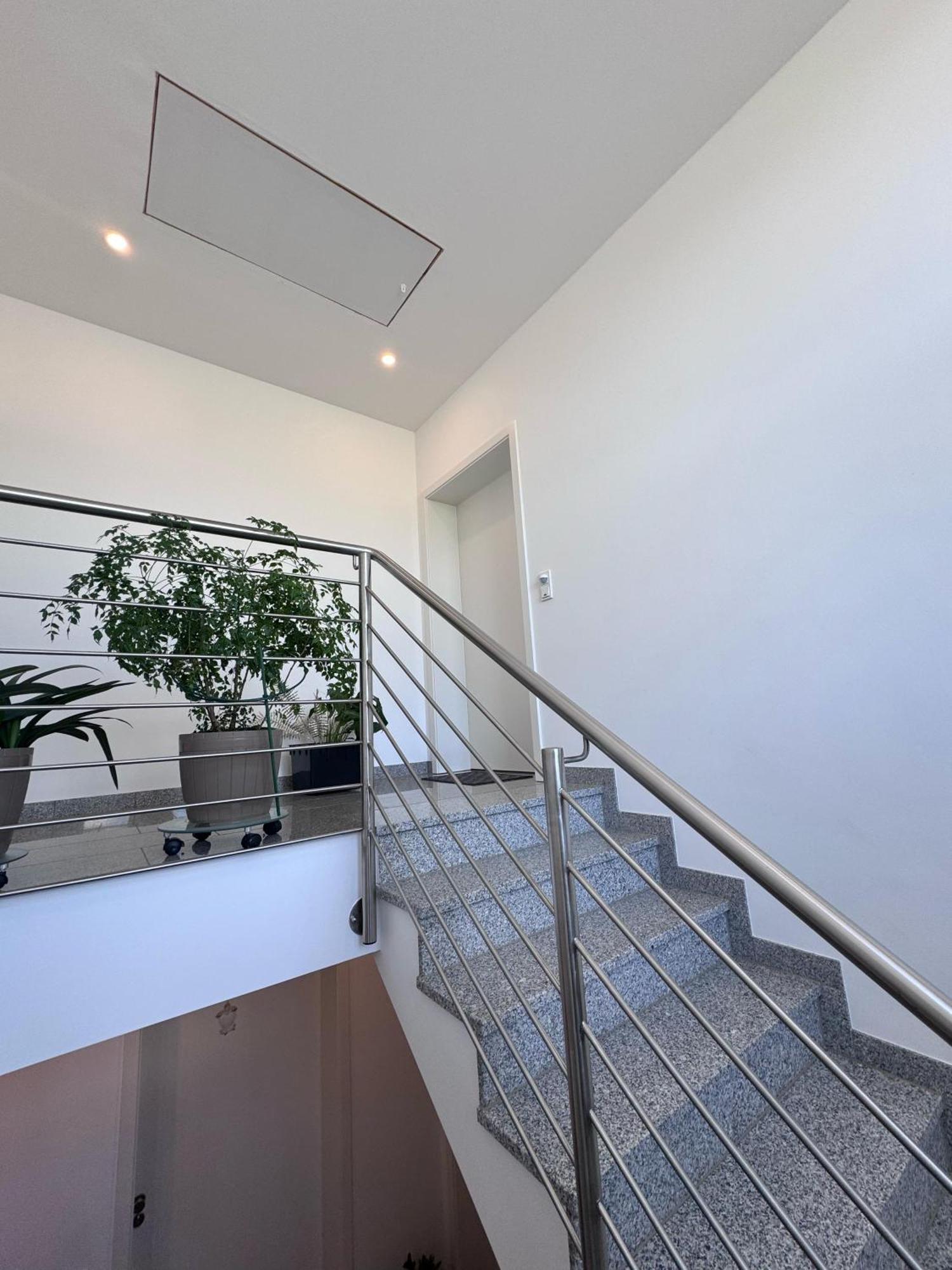 Ferienwohnung Dariana Schwalbach/Saar ภายนอก รูปภาพ